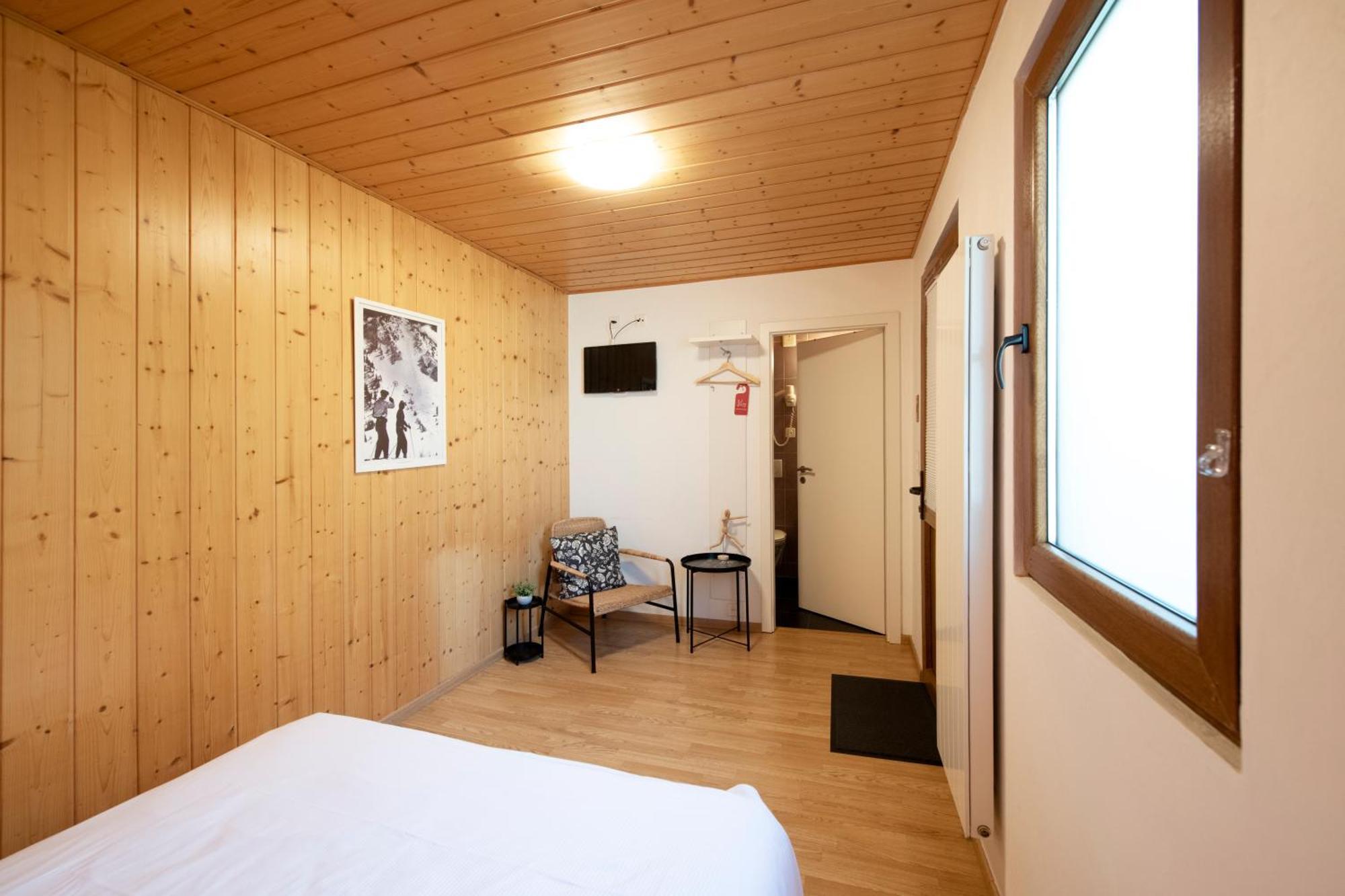 Motel-Restaurant 13 Etoiles Saint-Leonard Экстерьер фото